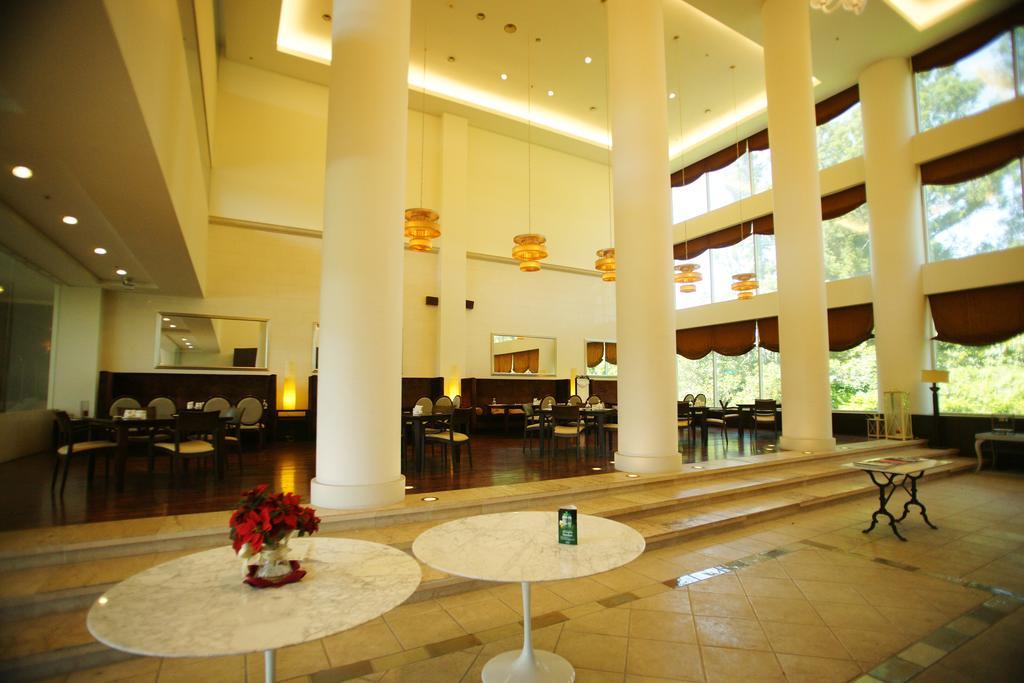 Lake Hills Jeju Resort Seogwipo Exterior photo